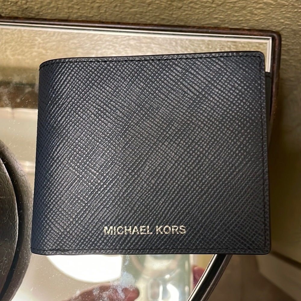 Men’s Wallets 2 !! NEW